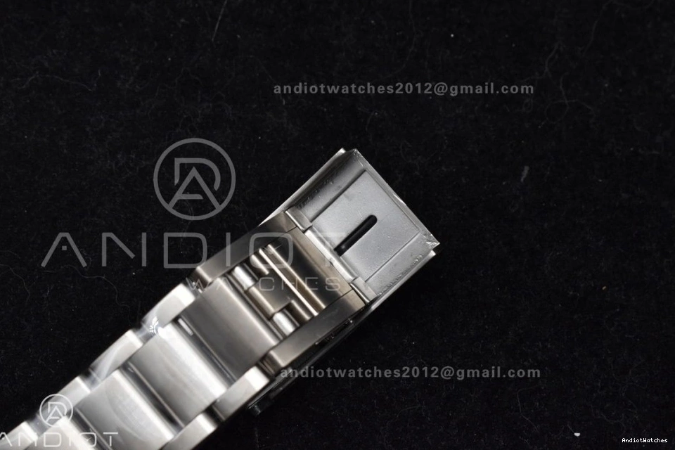 1:1 525 Best Edition SportInspired ZF V A2824 Pelagos Titanium Bracelet On Black 0321